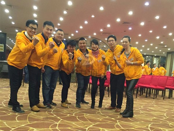 ���̠I(y��ng)����С�M��Ӱ