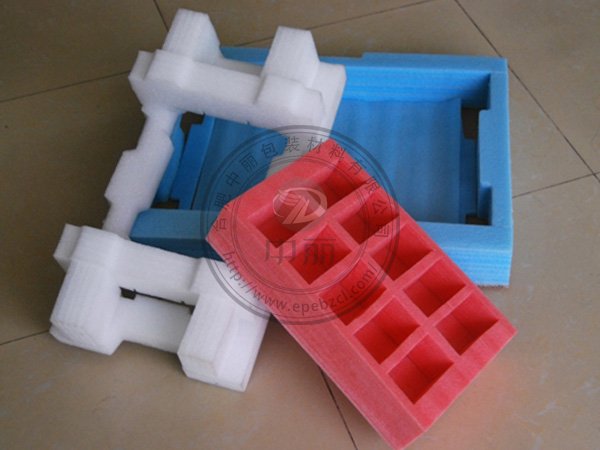 ���b����